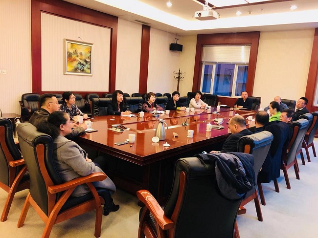 民建張家口市理論工作委員會(huì)召開工作座談會(huì)1-1.jpg