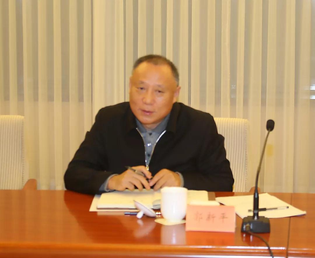 郝明金出席民建河北省委領(lǐng)導(dǎo)班子民主生活會(huì)并講話（郭新平）.jpg