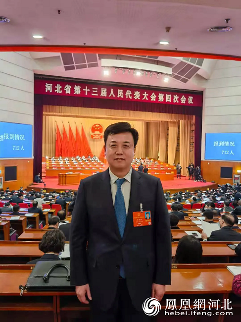鳳凰網(wǎng)：劉瑞領(lǐng)：加快國際陸港建設(shè) 打造京津冀中歐班列集結(jié)中心.png