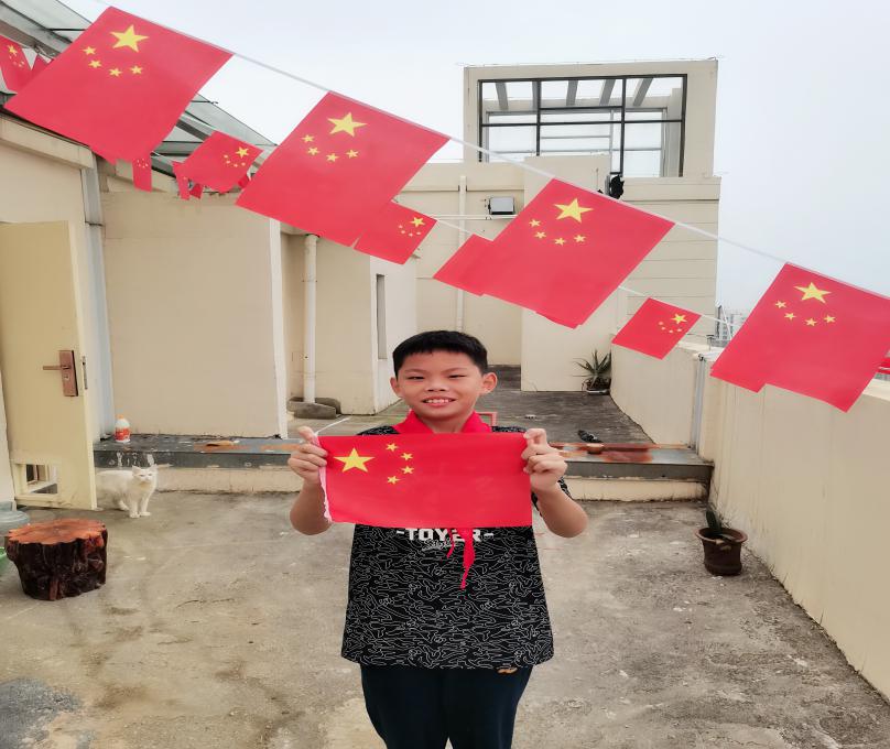 2愛國教育從娃娃抓起。攝影 袁國平.jpg