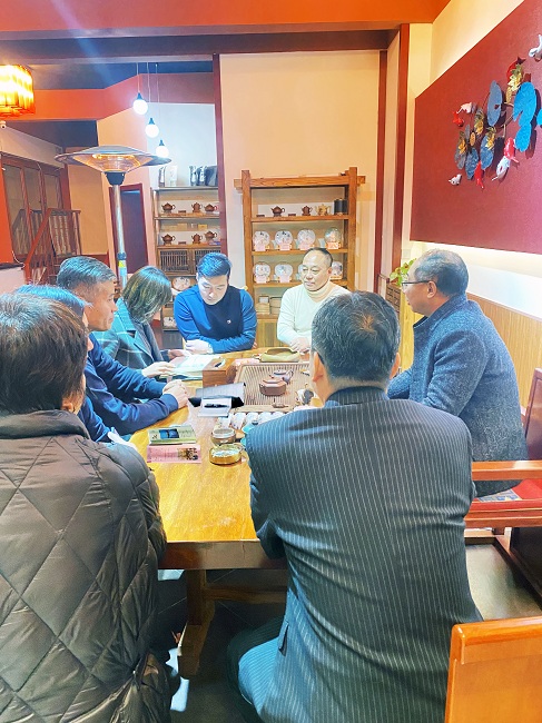 民建山海關(guān)區(qū)委召開年度工作總結(jié)暨十九屆六中全會學(xué)習(xí)交流會(1)-1.jpg