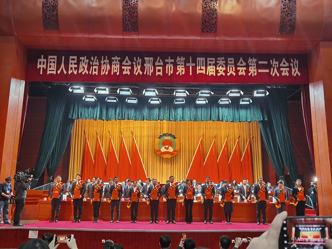 民建政協委員兩會履職3-1.jpg
