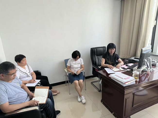 民建張家口市委機(jī)關(guān)召開專題會(huì)議-1.jpg