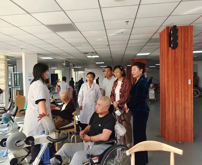 民建唐山市委路北區工委三支部班子走訪會員企業之一1-1.jpg