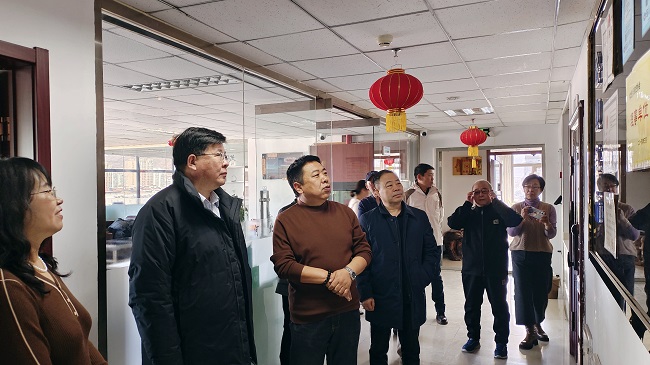 民建河北省委副主委王增平在張家口調研會員企業和會員之家 (2)-1.jpg