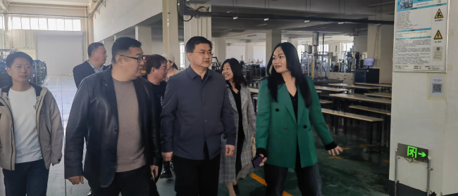 20240321民建保定市委三豐支部赴會員企業保定市屹馬汽車配件制造有限公司走訪調研 (2).jpg