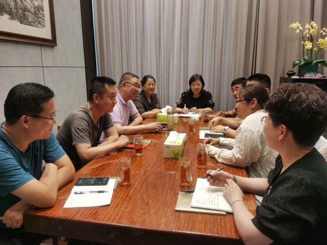 裕華區基層委員會第二次班子會議 (2).jpg