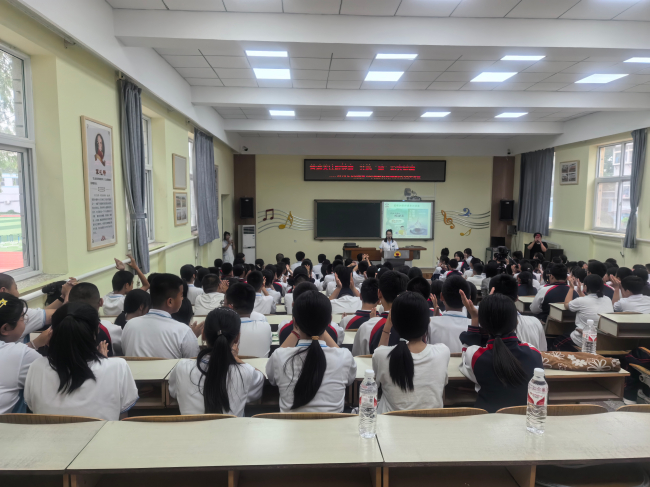 民建市委青年委員會聯合秦皇島樹洲眼科開展愛眼護眼知識講座(1) (2).jpg