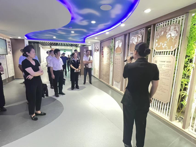 民建唐山市委開灤總支積極參加集團統戰部廉潔文化實踐活動1 (2).jpg