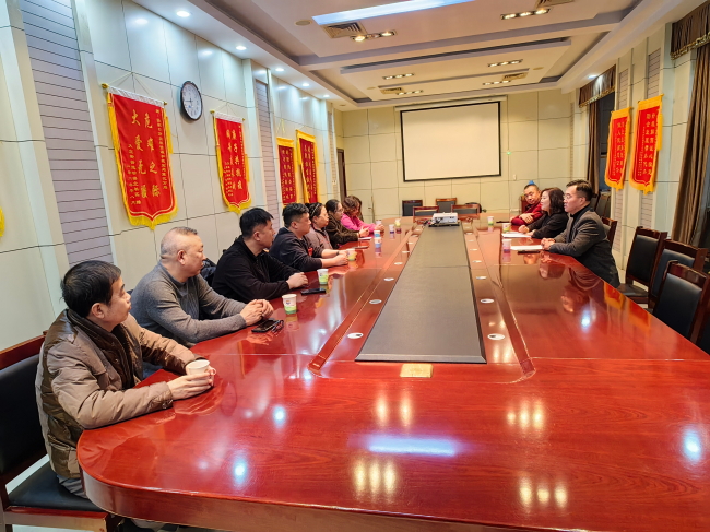 民建宣化區委深入學習貫徹市“兩會”精神 (2).jpg
