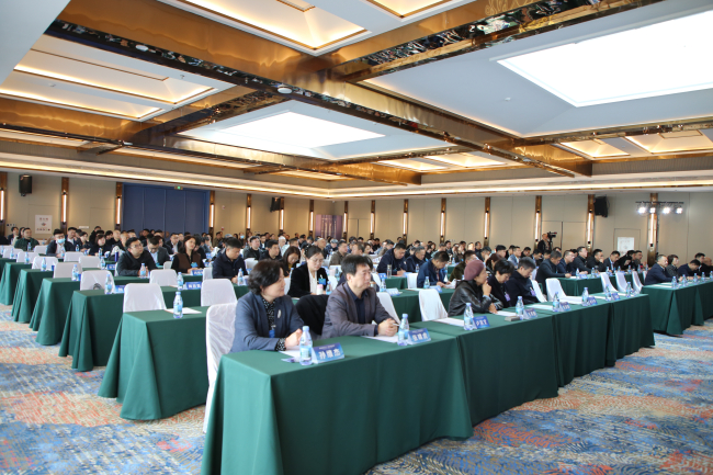 河北省民建企業(yè)家“專精特新”培訓(xùn)班成功舉辦（薛主委修改）6 (2).jpg