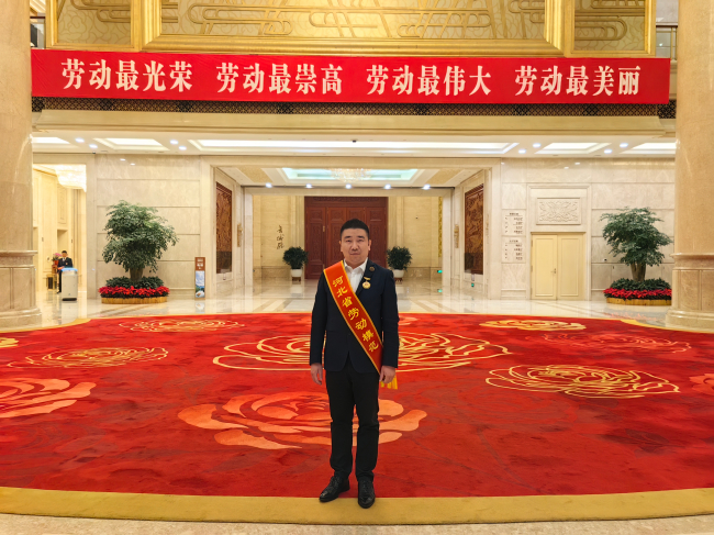 高端訪談丨韓佳的民建會史研藏之路005 (2).jpg