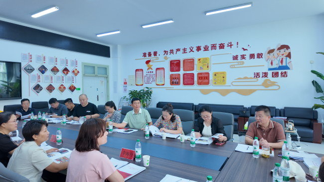 民建廊坊市委青年會員理論學習第一小組召開集中學習會議1 (2).jpg