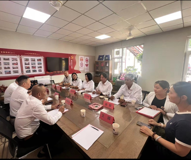 20250812民建保定市委新華支部召開理論學(xué)習(xí)會議 (2).jpg